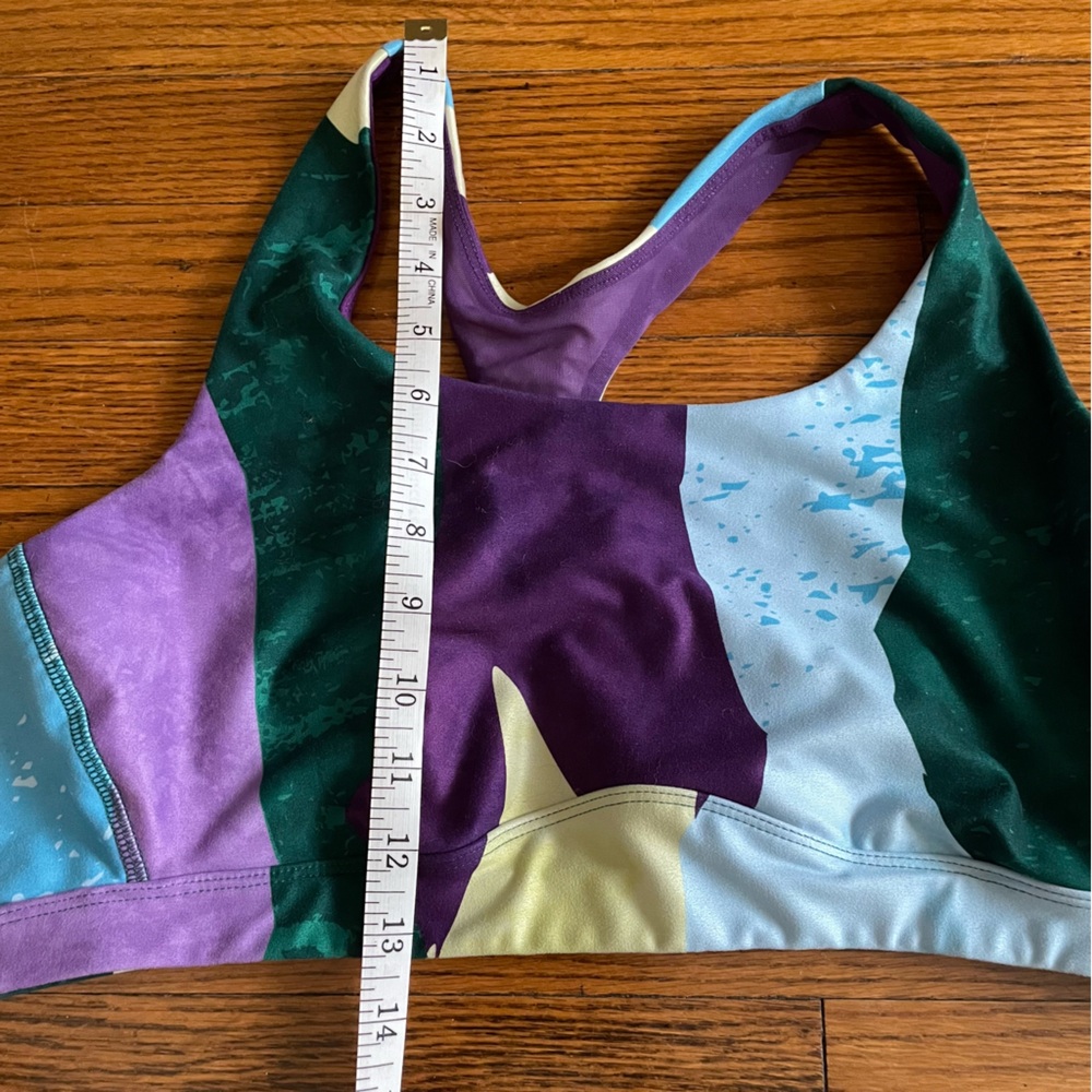 DSG Multicolor Keyhole Racerback Sports Bra - Picture 3 of 7